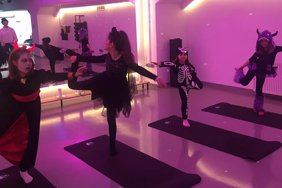 yoga haloween slide